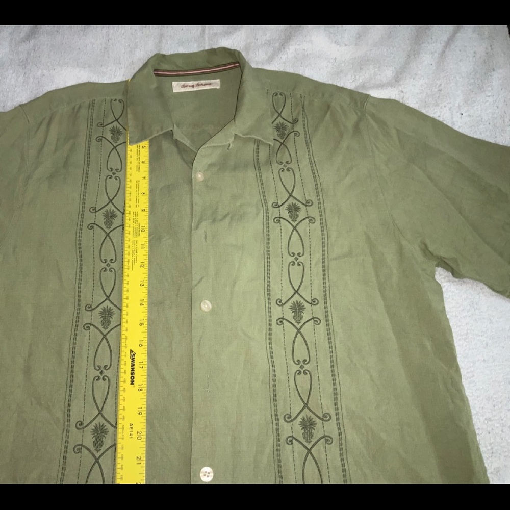 TOMMY BAHAMA Camp Shirt Silk Mens L Used VINTAGE